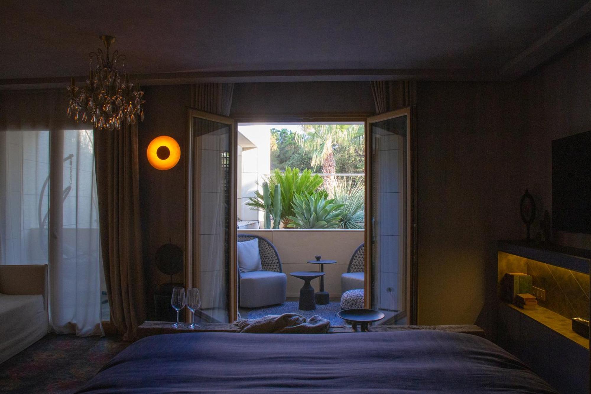 Unique Boutique Hotel Antibes Juan-Les-Pins Exterior foto